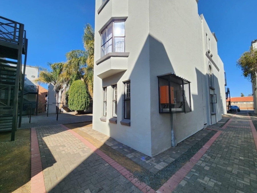 1 Bedroom Property for Sale in Willows Free State